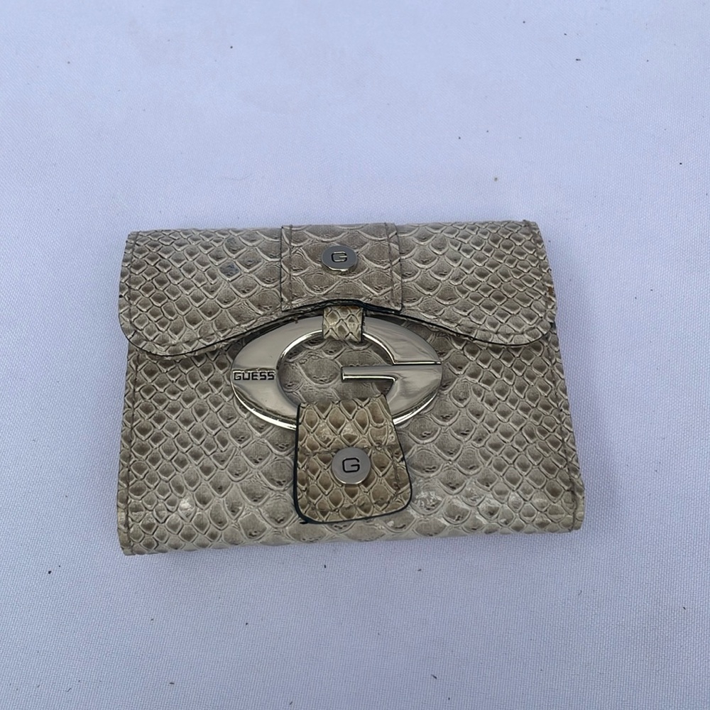 Guess purse